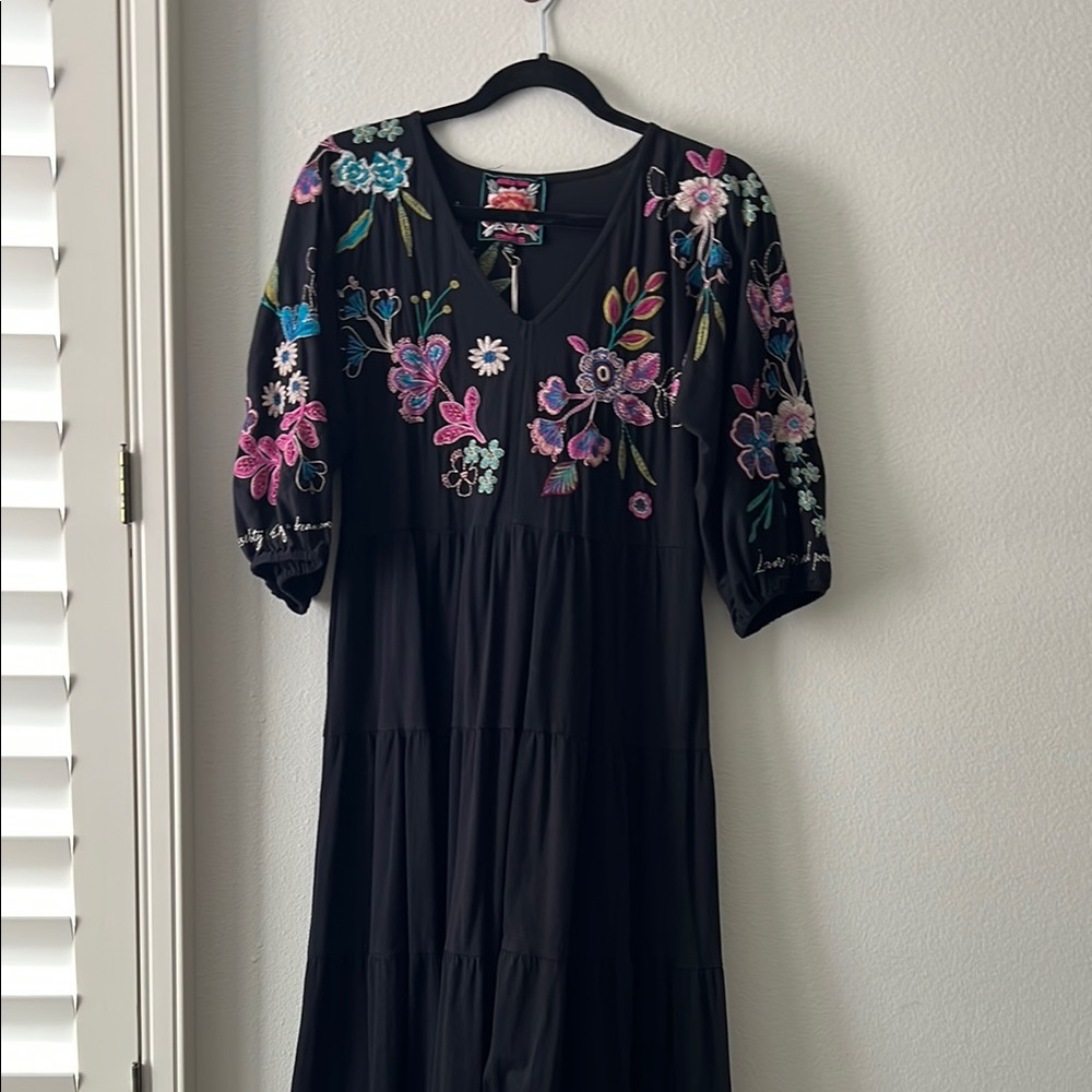 Johnny was dolman tiered dress Pink and Black Casual Puff Sleeve Sundress